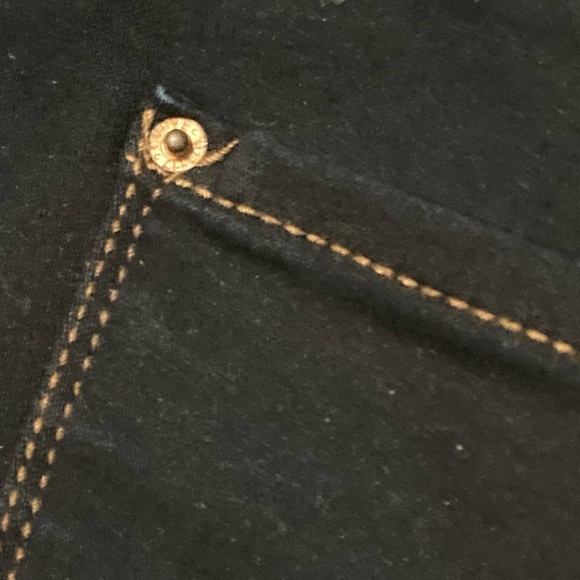 Curve Appeal brand, size 8/29, dark denim capris, stretchy and comfortable - Picture 8 of 12